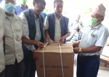 प्रकाशपुर स्वास्थ्य चौकीलाई अक्सिजन कन्सटेटर हस्तान्तरण